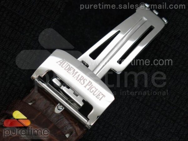 Royal Oak Offshore Safari - Image 43