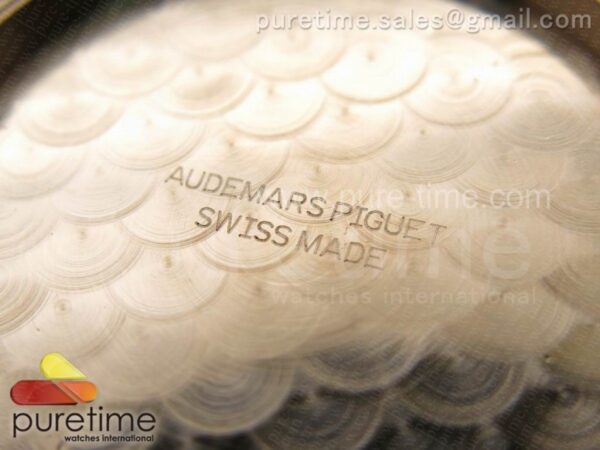 Royal Oak Offshore RG Full Paved Diamonds - Image 18
