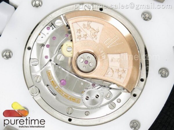 Royal Oak Offshore Diver White Ceramic - Image 9