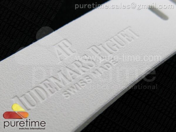 Royal Oak Offshore Diver White Ceramic - Image 26