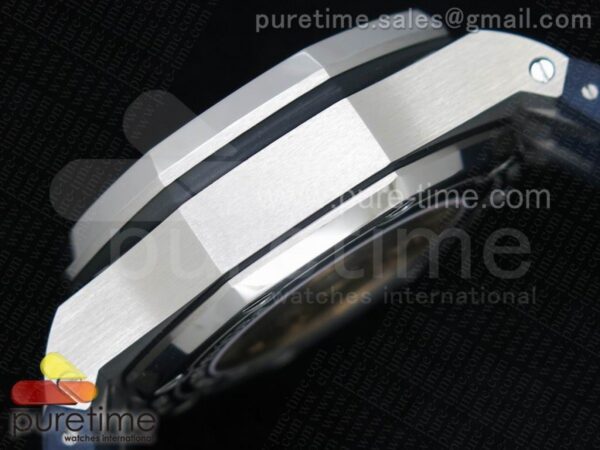 Royal Oak Offshore 2014 "Navy" JF - Image 11