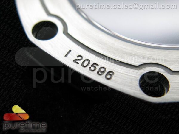 Royal Oak Offshore 2014 "Navy" JF - Image 19