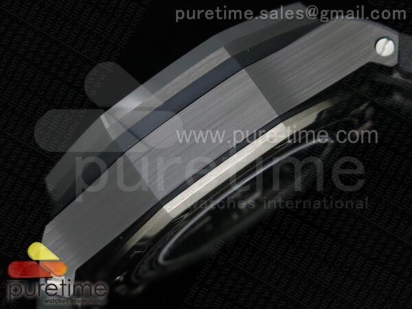 Royal Oak Offshore 44mm Real Ceramic - Image 12