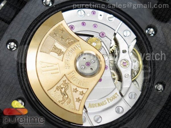 Royal Oak Offshore "GINZA 7" Forged Carbon - Image 12