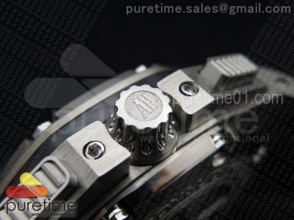 Royal Oak Offshore Juan Pablo Montoya - Image 10