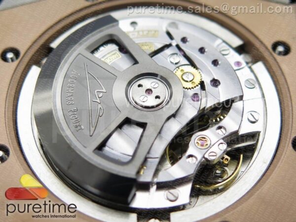 Royal Oak Offshore 44mm RG Cermet Bezel Michael Schumacher - Image 12
