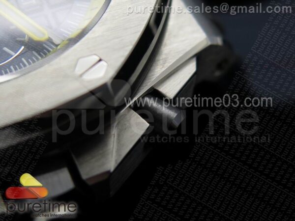 Royal Oak Offshore Diver Chronograph Blue - Image 4