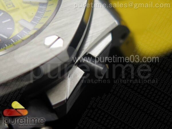 Royal Oak Offshore Diver Chronograph Yellow - Image 5