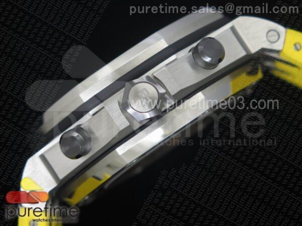 Royal Oak Offshore Diver Chronograph Yellow - Image 6