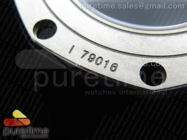 Royal Oak Offshore 2017 44mm Real Ceramic - Image 23
