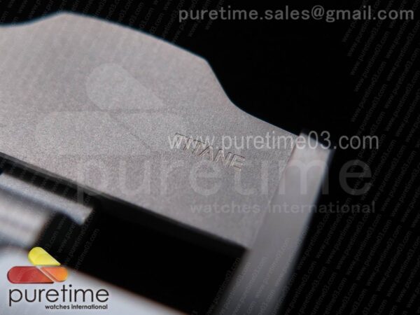 Royal Oak Offshore 44mm Updated White Ceramic - Image 33