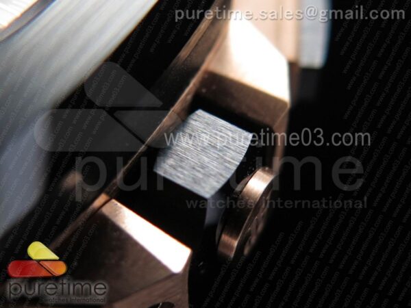 Royal Oak Offshore 44mm RG Updated Black - Image 12