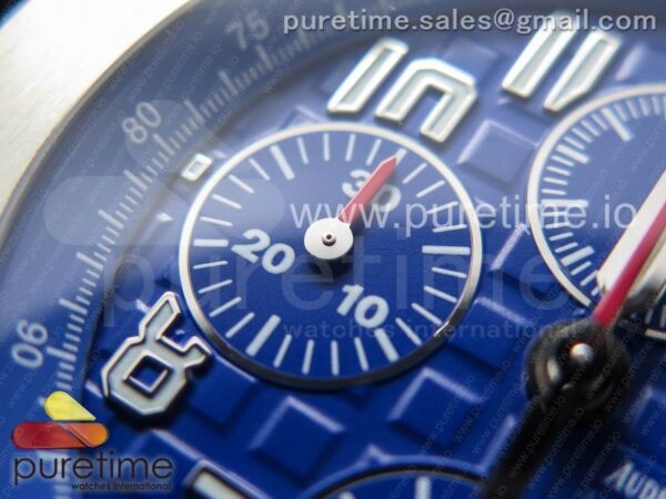 Royal Oak Offshore 2018 SIHH Indigo Blue - Image 4