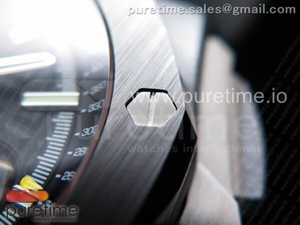 Royal Oak Offshore 44mm Forged Carbon - Image 10