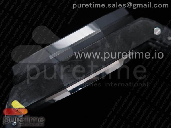 Royal Oak Offshore 44mm Forged Carbon - Image 14