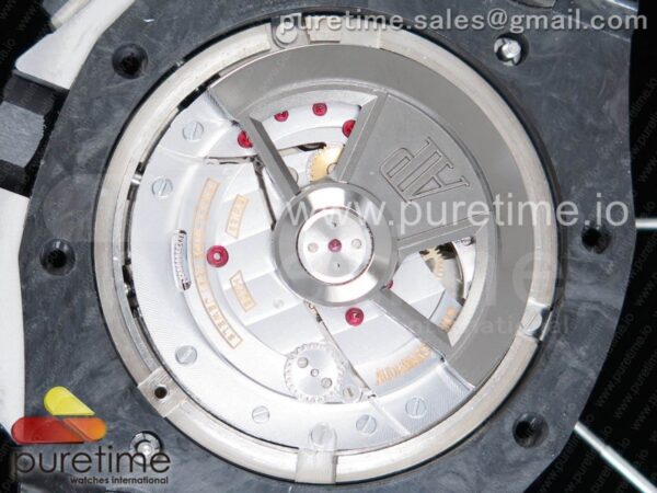 Royal Oak Offshore 44mm Forged Carbon - Image 18