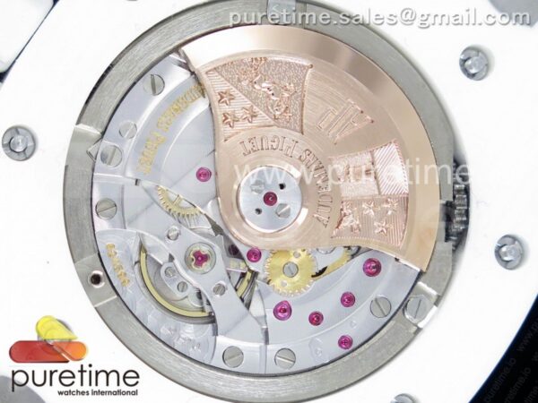 Royal Oak Offshore Diver Solid White Ceramic - Image 14