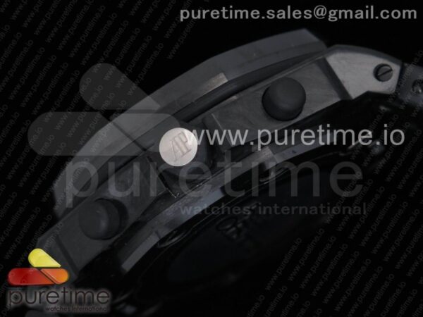 Royal Oak Offshore Bumble Bee Forged Carbon - Image 11