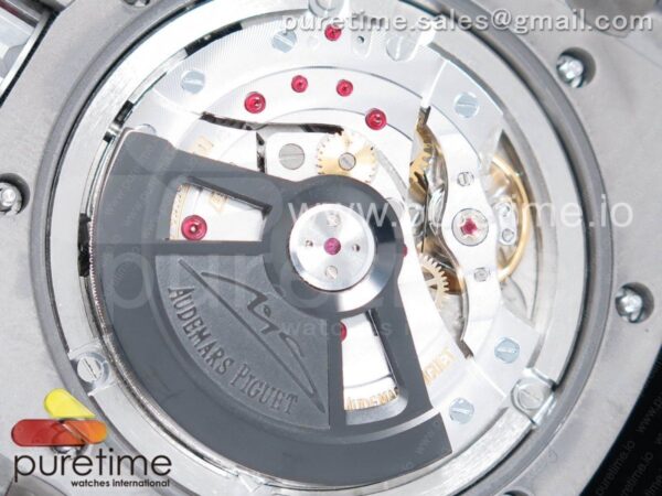 Royal Oak Offshore 44mm Titanium Michael Schumacher - Image 15