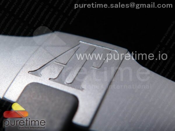 Royal Oak Offshore 44mm Titanium Michael Schumacher - Image 22