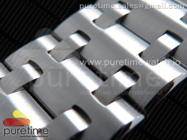 Royal Oak Offshore 25th Anniversary 26237ST - Image 16