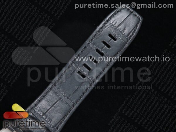Royal Oak Offshore 44mm 26412PT SS JF - Image 16
