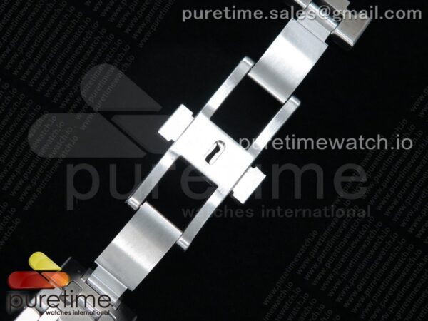 Royal Oak 37mm 15402 SS Full Paved Diamonds - Image 18