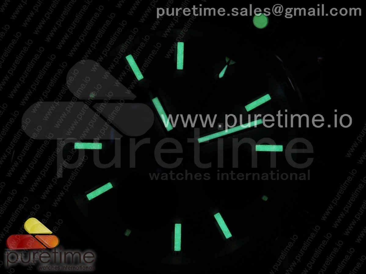 Chronomat 44 Airborne - Image 25