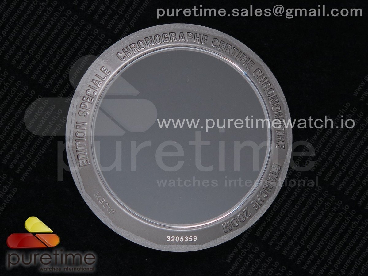 Chronomat 44mm Blacksteel Orange - Image 20