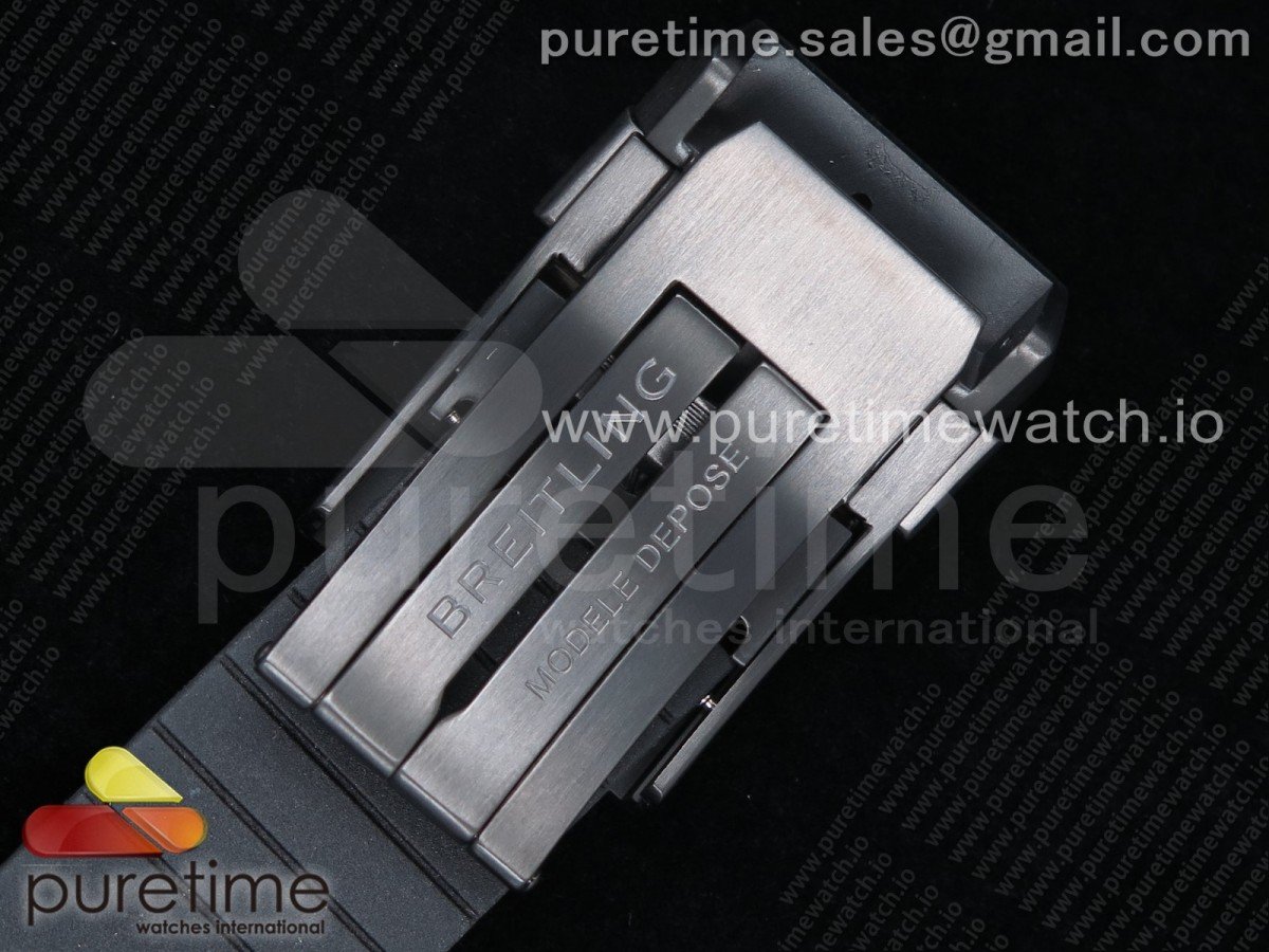 Chronomat 44mm Blacksteel Orange - Image 13