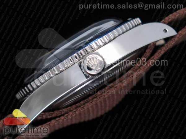 Vintage Blue Submariner - Image 7