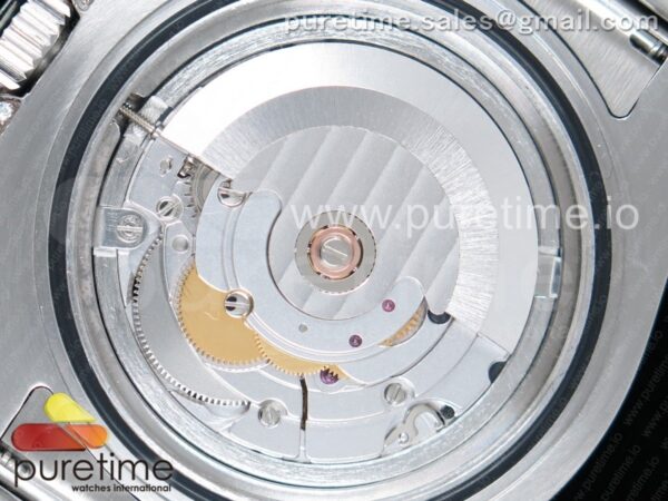 Submariner White Diamonds Bezel - Image 3
