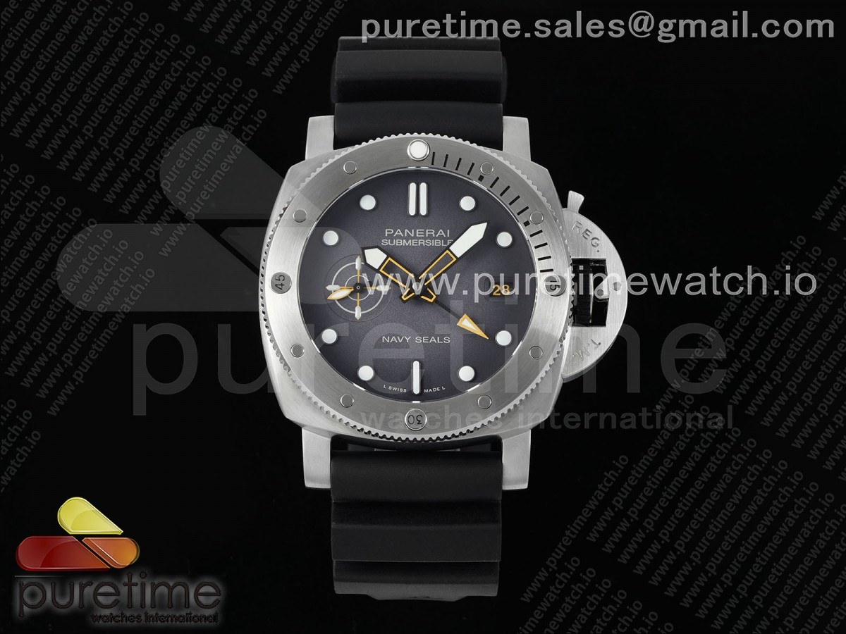 PAM1323 Y 44mm Submersible VSF 1:1 Best Edition Gray Dial on Rubber Strap P.9011 Clone - Image 6