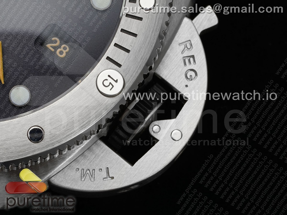 PAM1323 Y 44mm Submersible VSF 1:1 Best Edition Gray Dial on Rubber Strap P.9011 Clone - Image 11