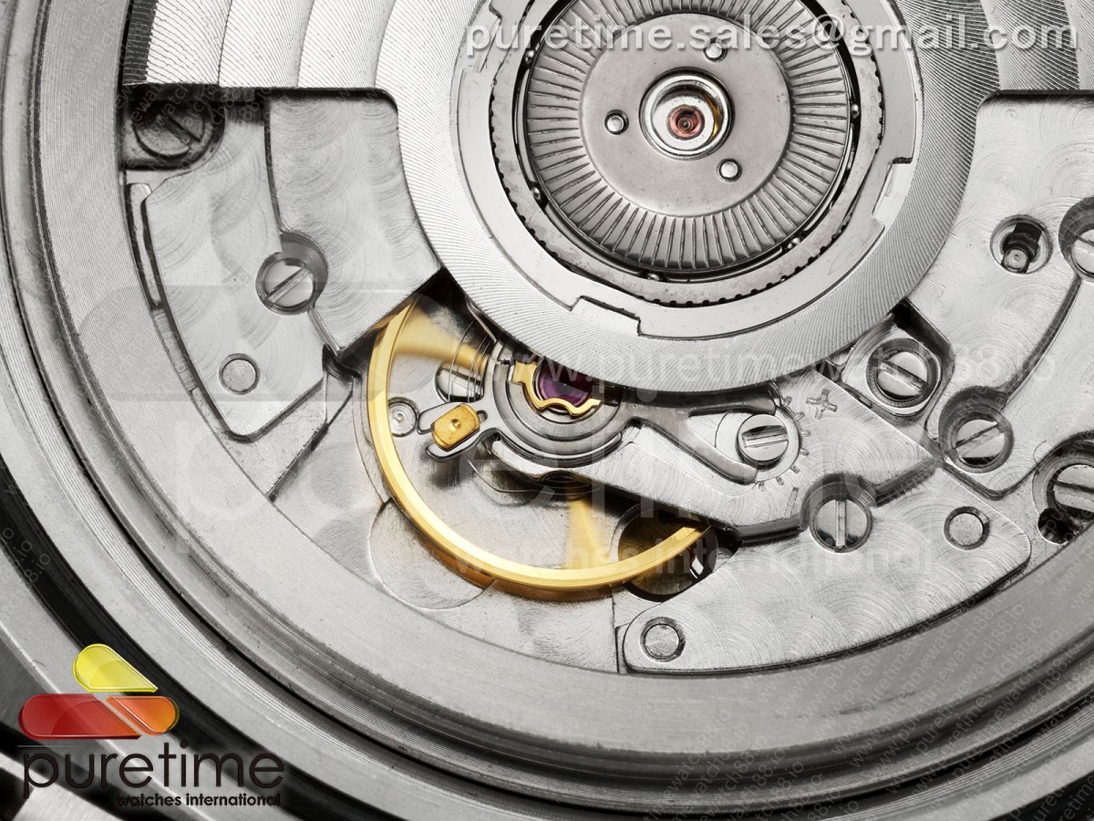 V7F Ingenieur 40mm in aqua dial - Image 19