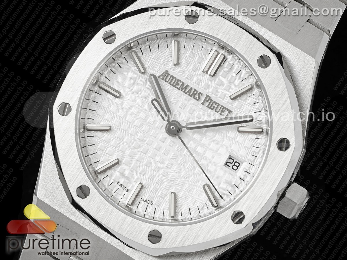 Royal Oak 34mm SS BF White Dial on SS Bracelet A5800