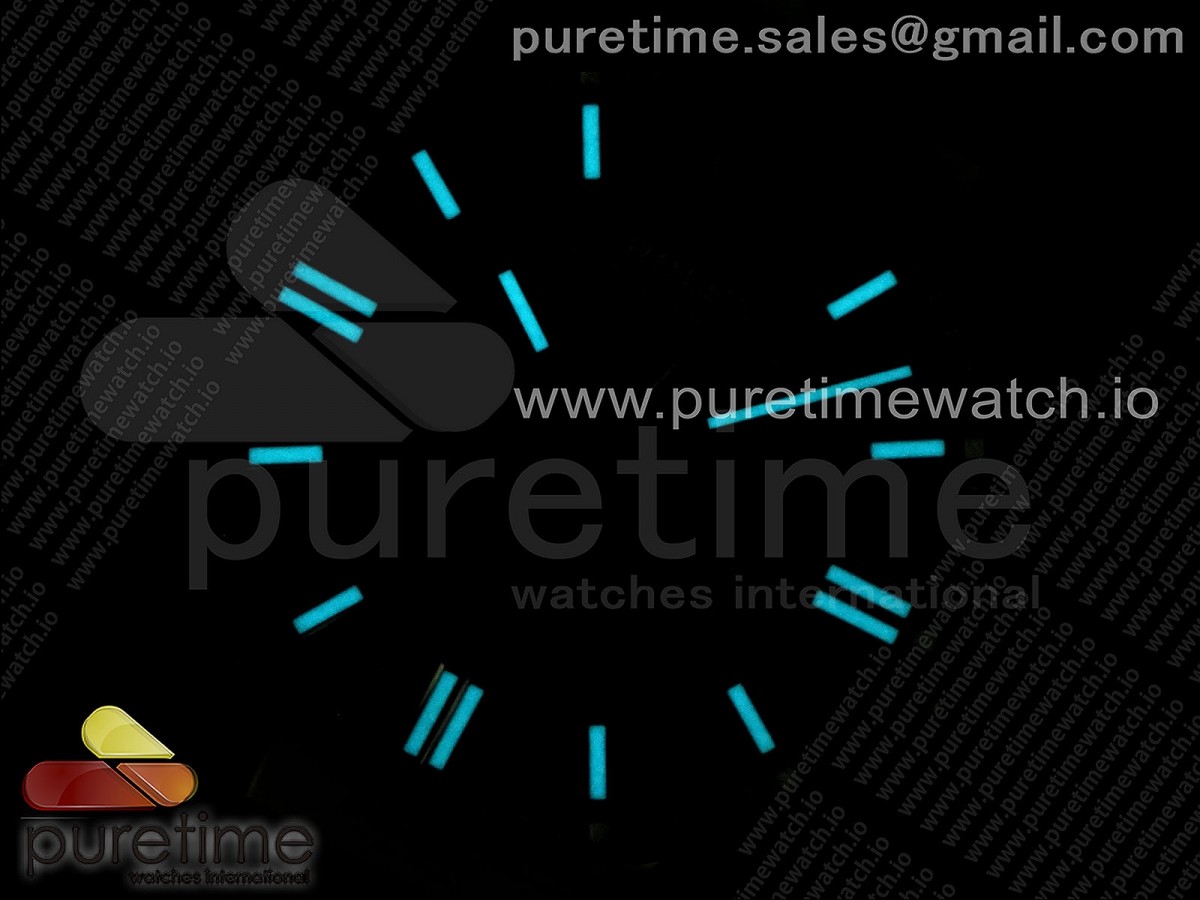 Oyster Perpetual 126000 36mm Clean 904L Steel Red Dial VR3230