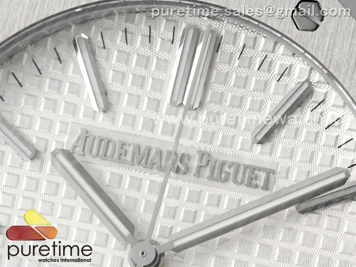 Royal Oak 41mm 15510 "50th Anniversary" SS SF White Dial on SS Bracelet SA4302