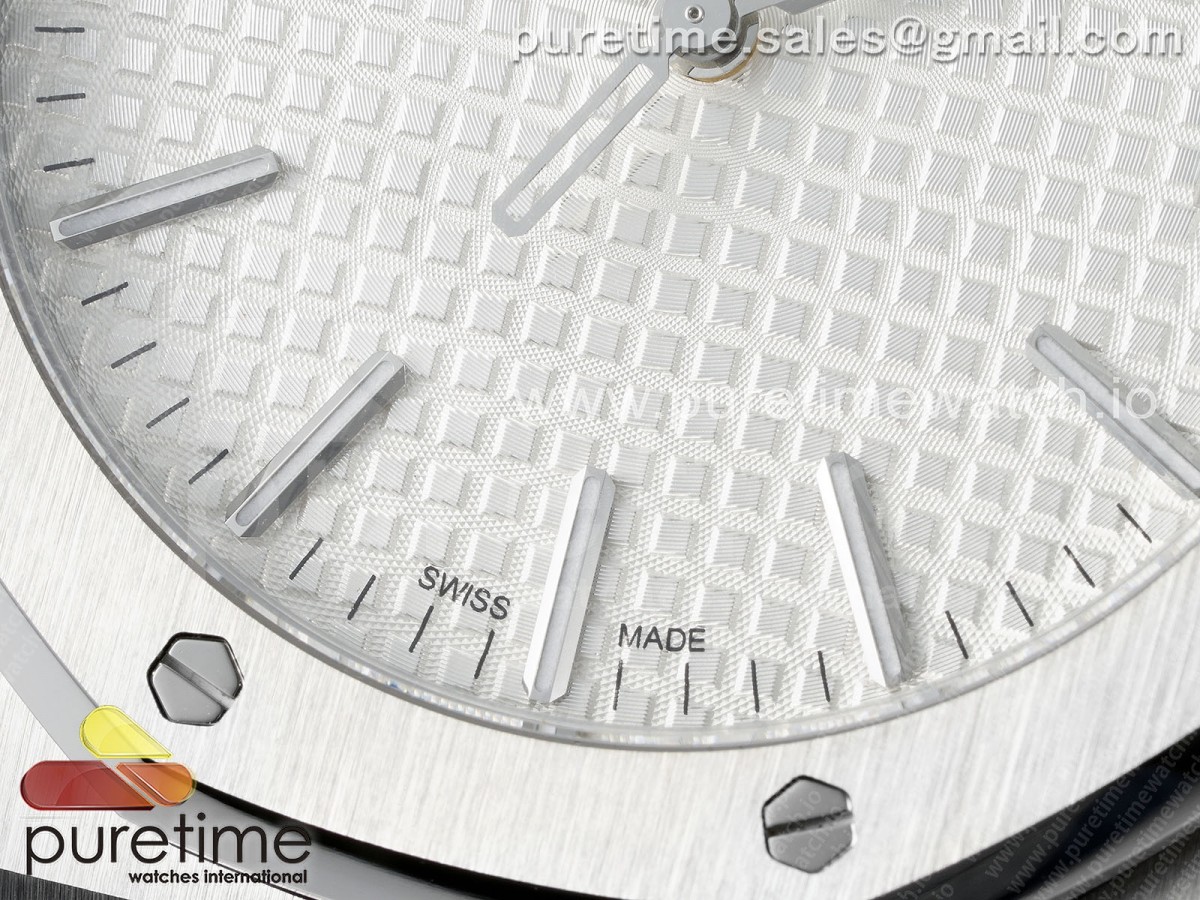 Royal Oak 41mm 15510 "50th Anniversary" SS SF White Dial on SS Bracelet SA4302