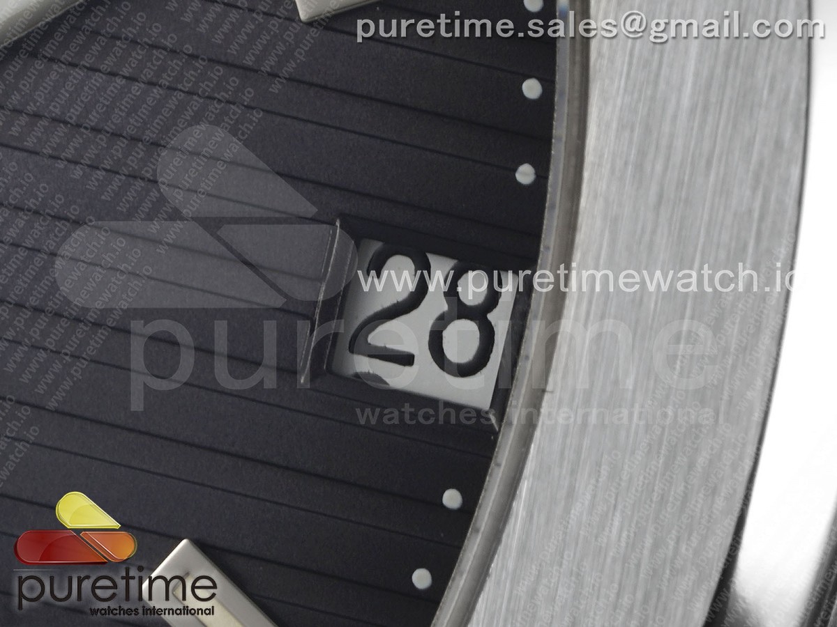 Nautilus 5711 SS PPF Gray Dial on SS Bracelet A330 V5