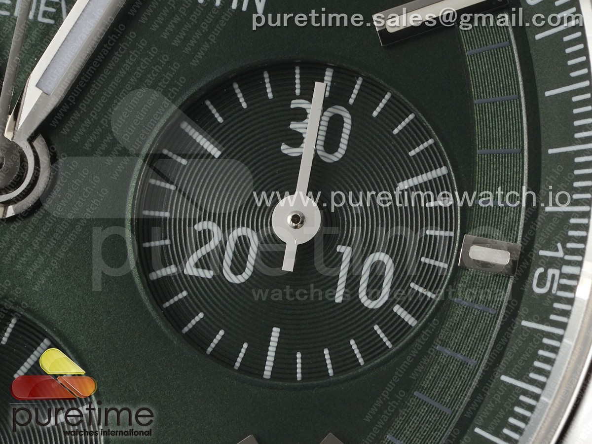 Overseas 5500V Chrono SS 8F Green Dial on SS Bracelet A5200