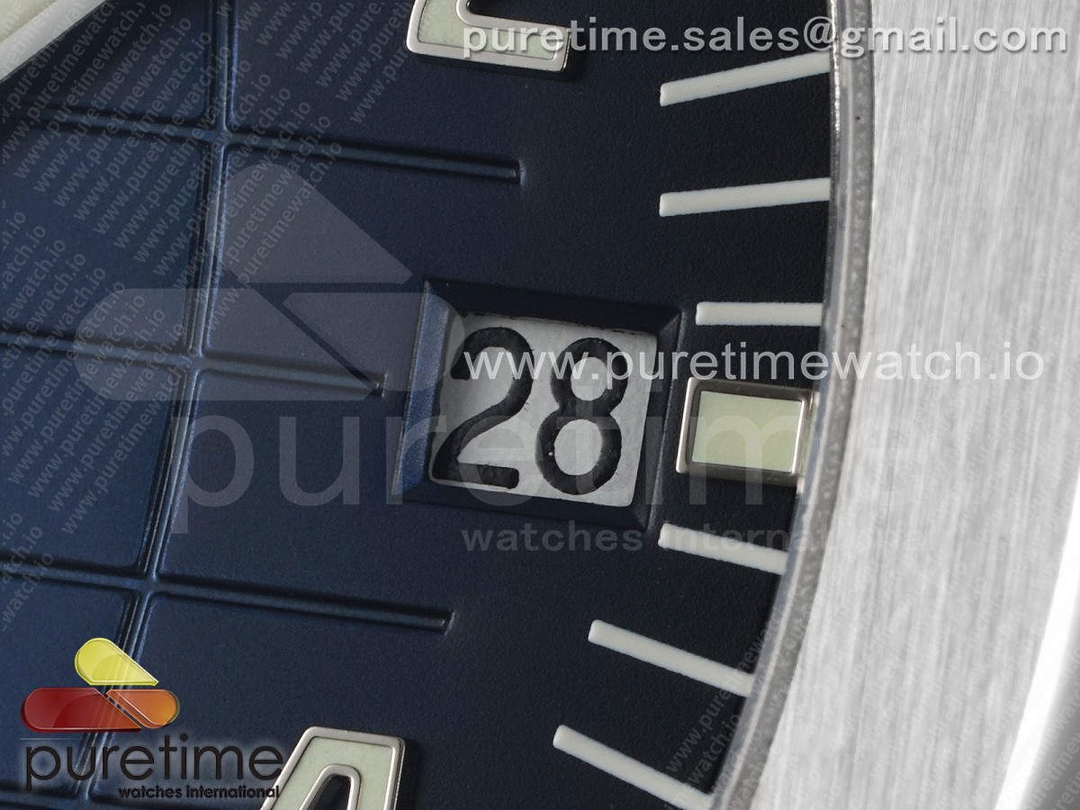 Aquanaut 5168G SS ZF Blue Dial on Blue Rubber Strap 330CS V2