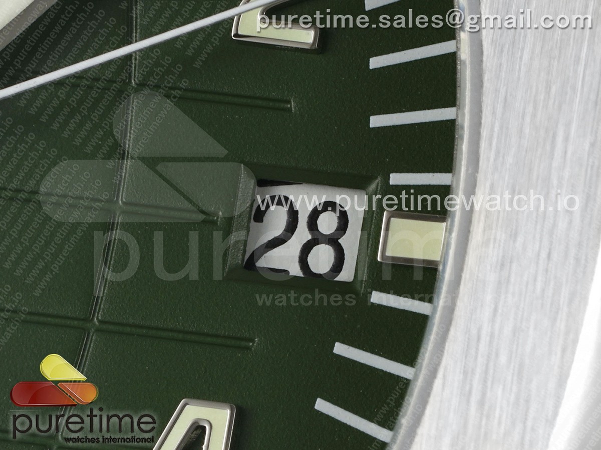 Aquanaut 5168G SS ZF Green Dial on Green Rubber Strap 330CS V2