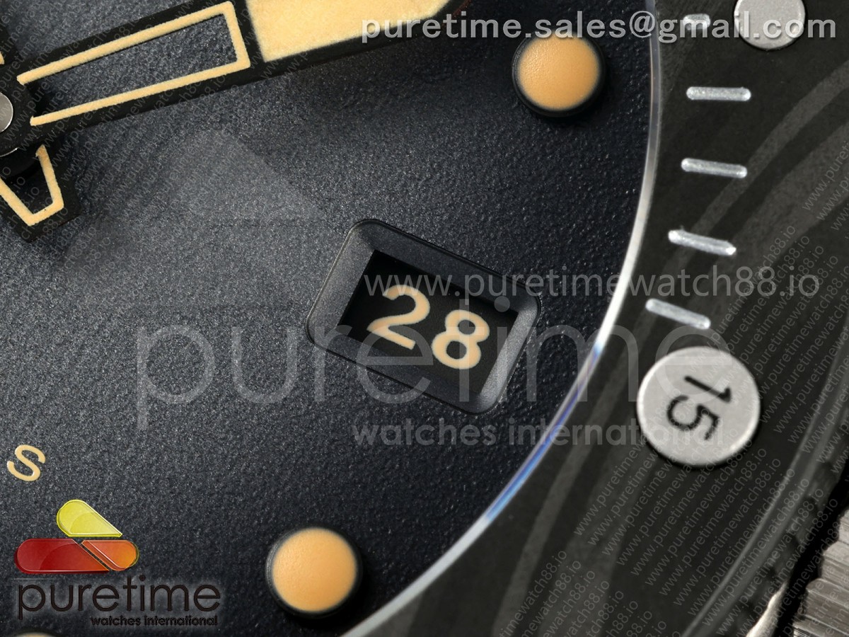 PAM1669 Submersible 44mm VSF Gray Ombre Dial on Camouflage Strap P900