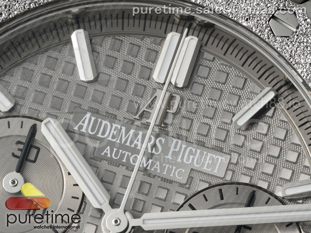 Royal Oak Chrono 26240 Frosted SS APSF Silver Dial on SS Bracelet SA4401
