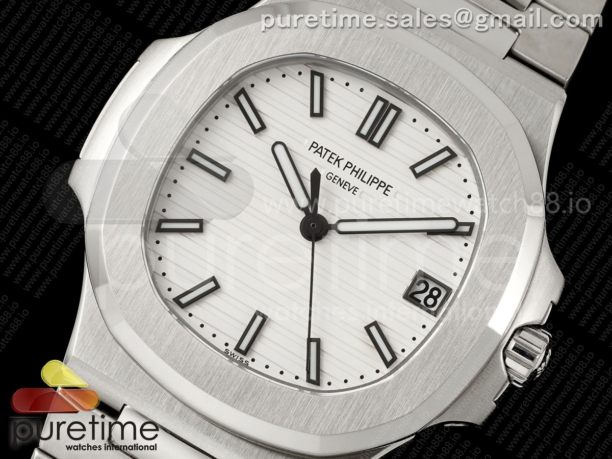 Nautilus 5711 DF White Dial on SS Bracelet SA324