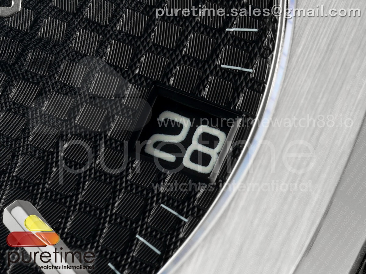 Royal Oak 41mm 15510 SS DDF Black Dial on Black Rubber Strap DD4302
