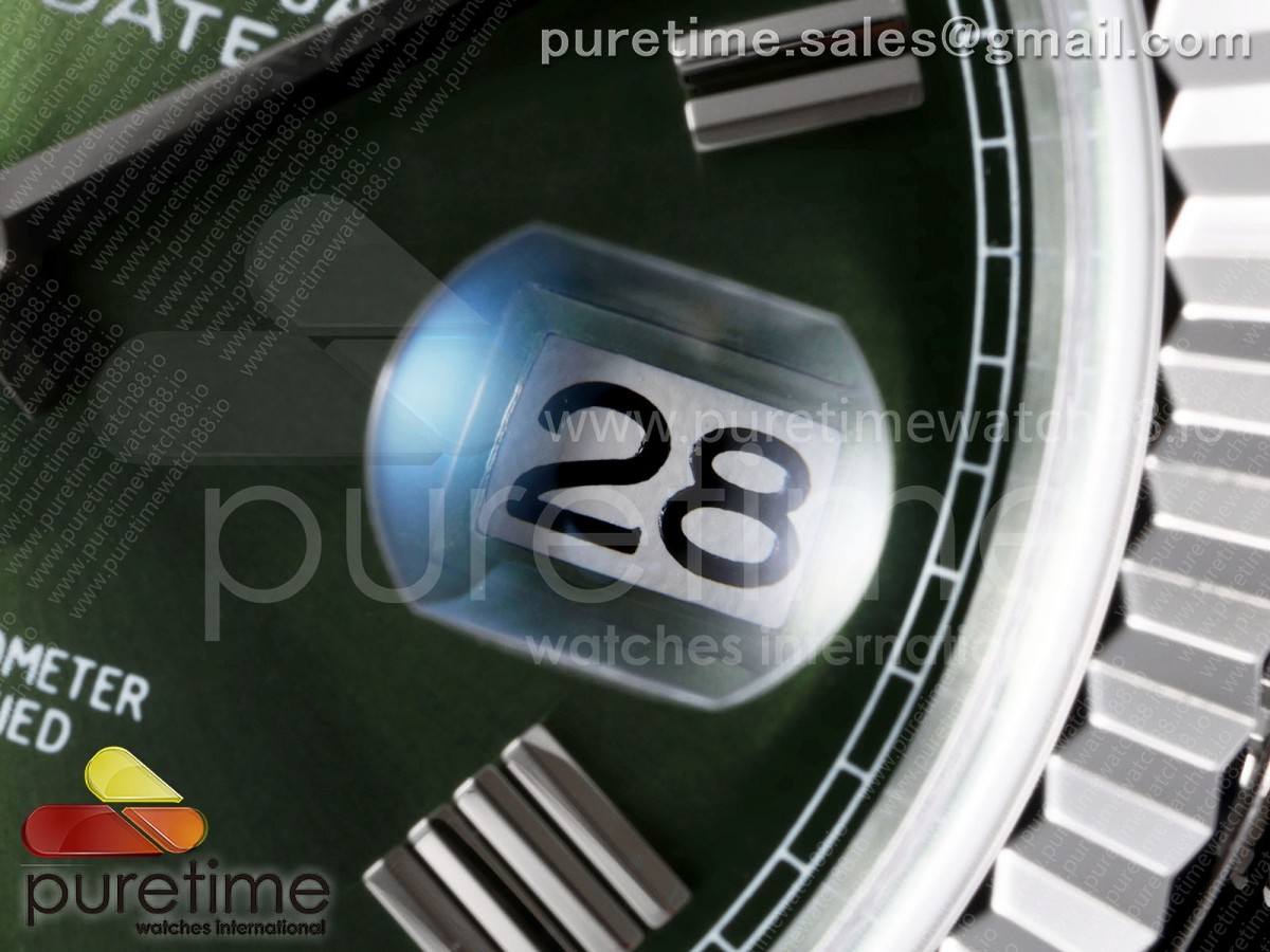 Day Date 40 SS TMF Green Roman Dial on President Bracelet VR3255