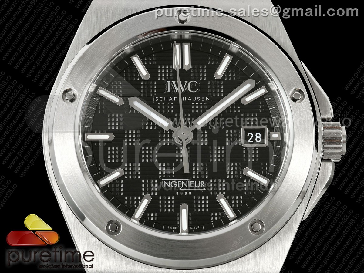 Ingenieur Automatic 40 SS MZF Black Dial on SS Bracelet A2892