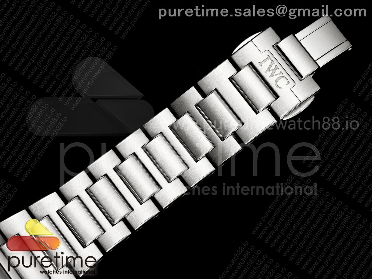 Ingenieur Automatic 40 SS V7F Black Dial on SS Bracelet A2892